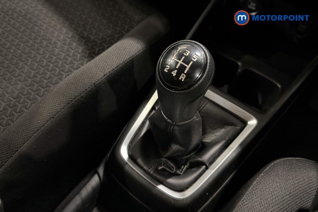 Suzuki Swift Attitude Manual Petrol Hatchback - Stock Number (1663564) - 15th supplementary image