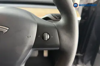 Tesla Model Y Long Range Automatic Electric SUV - Stock Number (1663828) - 3rd supplementary image