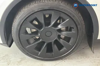 Tesla Model Y Long Range Automatic Electric SUV - Stock Number (1663831) - 44th supplementary image