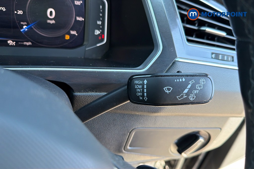 Volkswagen Tiguan Allspace Life Automatic Petrol SUV - Stock Number (1663946) - 7th supplementary image