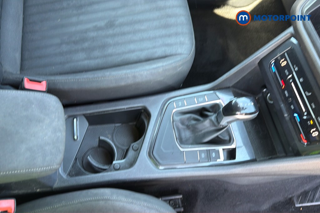 Volkswagen Tiguan Allspace Life Automatic Petrol SUV - Stock Number (1663946) - 9th supplementary image