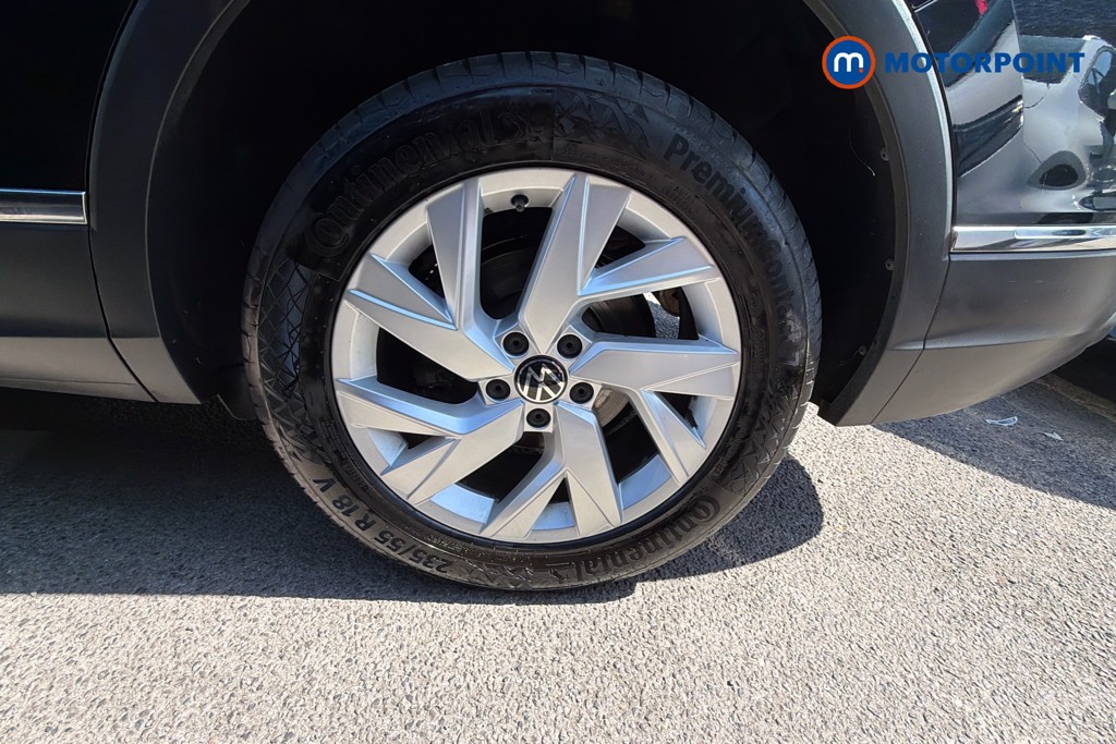 Volkswagen Tiguan Allspace Life Automatic Petrol SUV - Stock Number (1663946) - 33rd supplementary image
