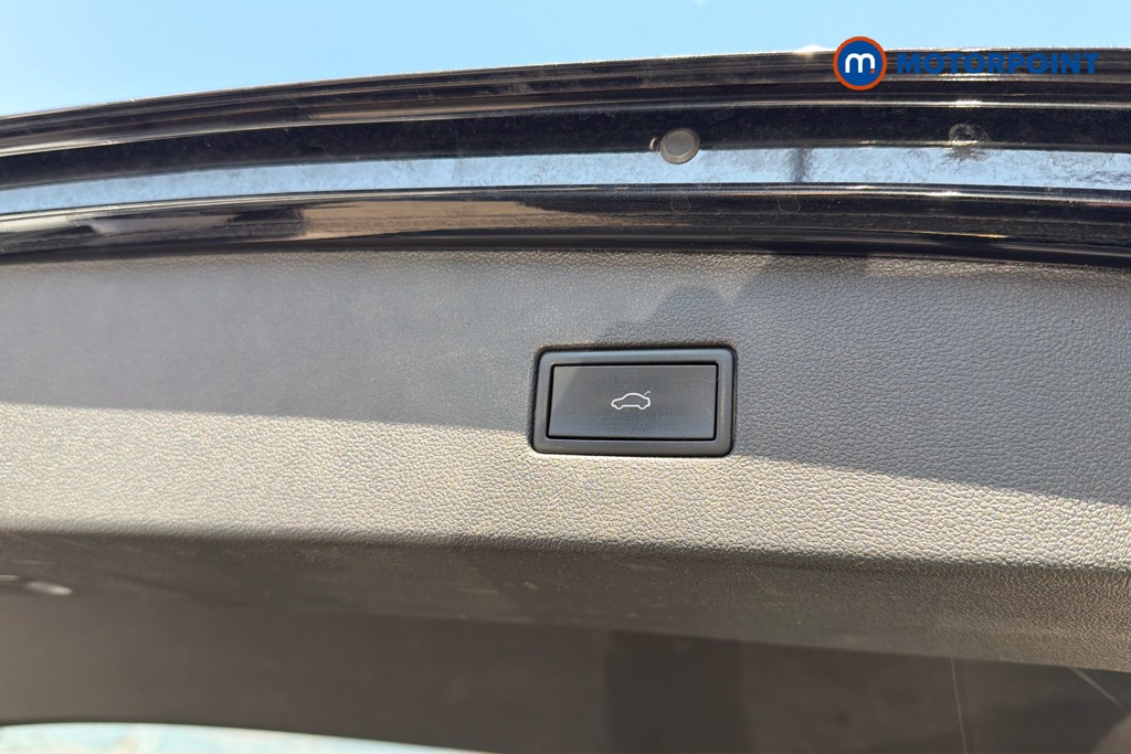 Volkswagen Tiguan Allspace Life Automatic Petrol SUV - Stock Number (1663946) - 35th supplementary image