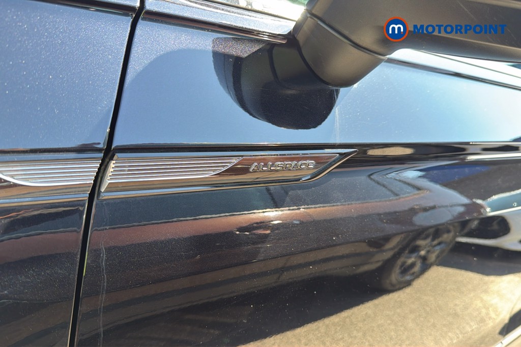 Volkswagen Tiguan Allspace Life Automatic Petrol SUV - Stock Number (1663946) - 39th supplementary image