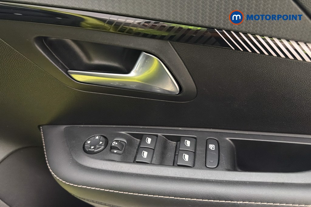 Peugeot 208 Style Automatic Electric Hatchback - Stock Number (1664297) - 42nd supplementary image