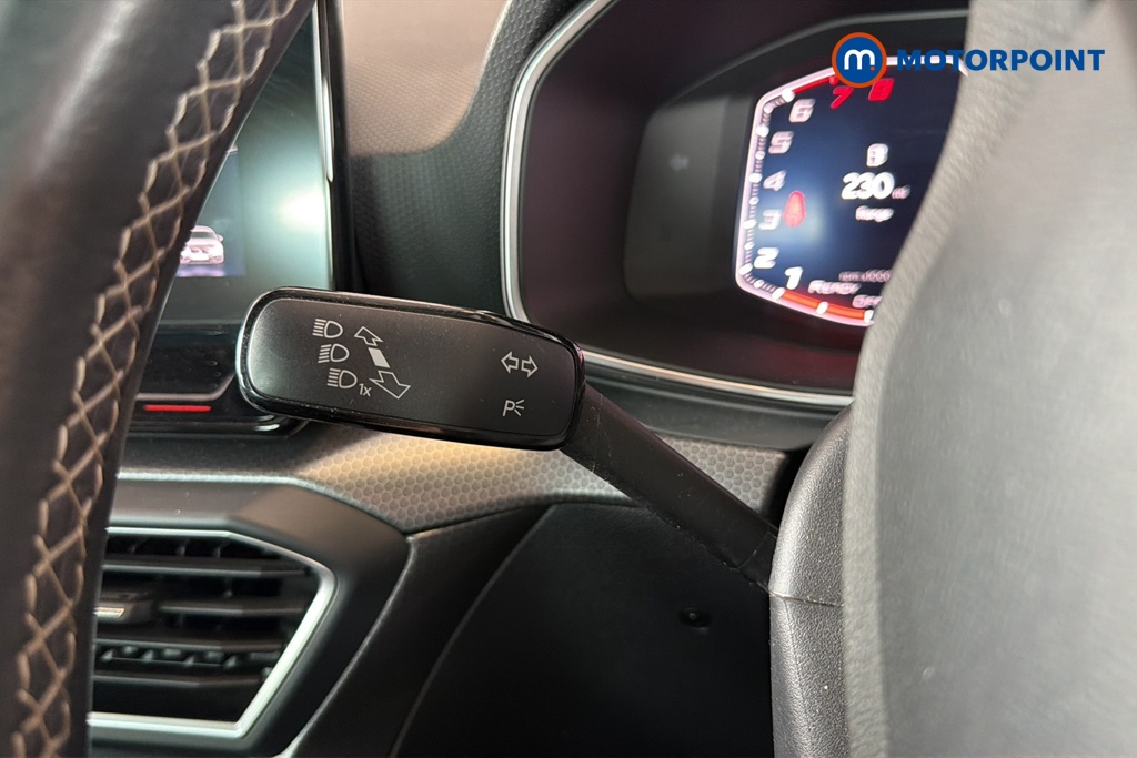 Seat Leon Se Dynamic Manual Petrol Hatchback - Stock Number (1664298) - 5th supplementary image