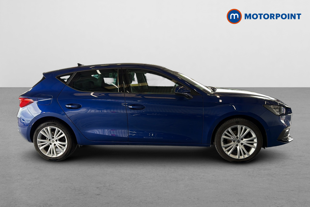 Seat Leon Se Dynamic Manual Petrol Hatchback - Stock Number (1664298) - Passenger side
