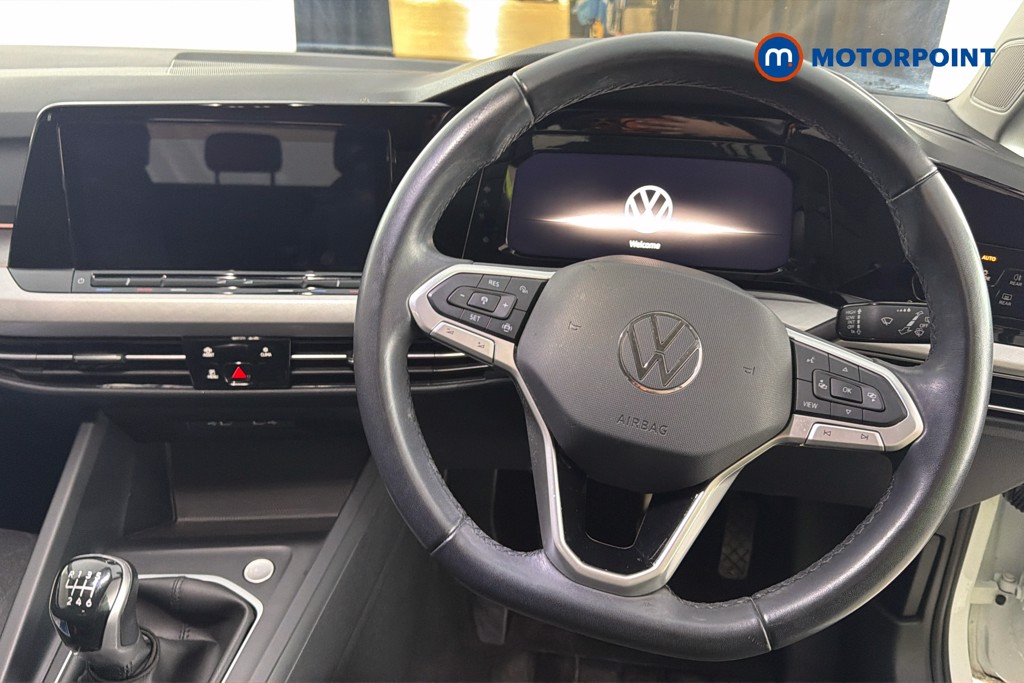 Volkswagen Golf Life Manual Petrol Hatchback - Stock Number (1664600) - 2nd supplementary image