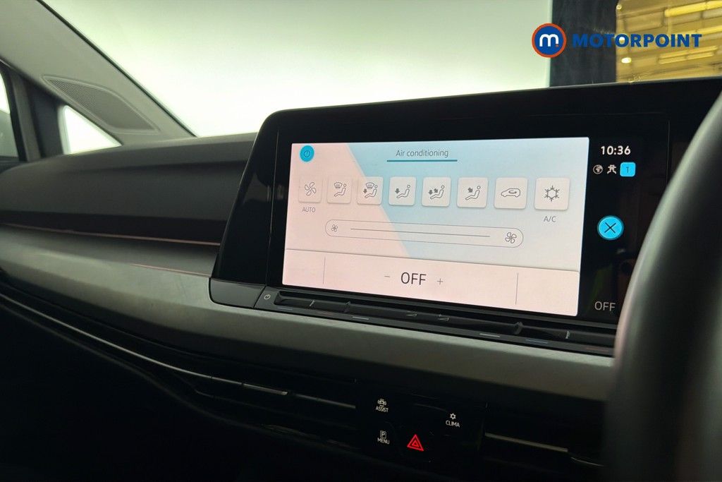 Volkswagen Golf Life Manual Petrol Hatchback - Stock Number (1664600) - 12th supplementary image