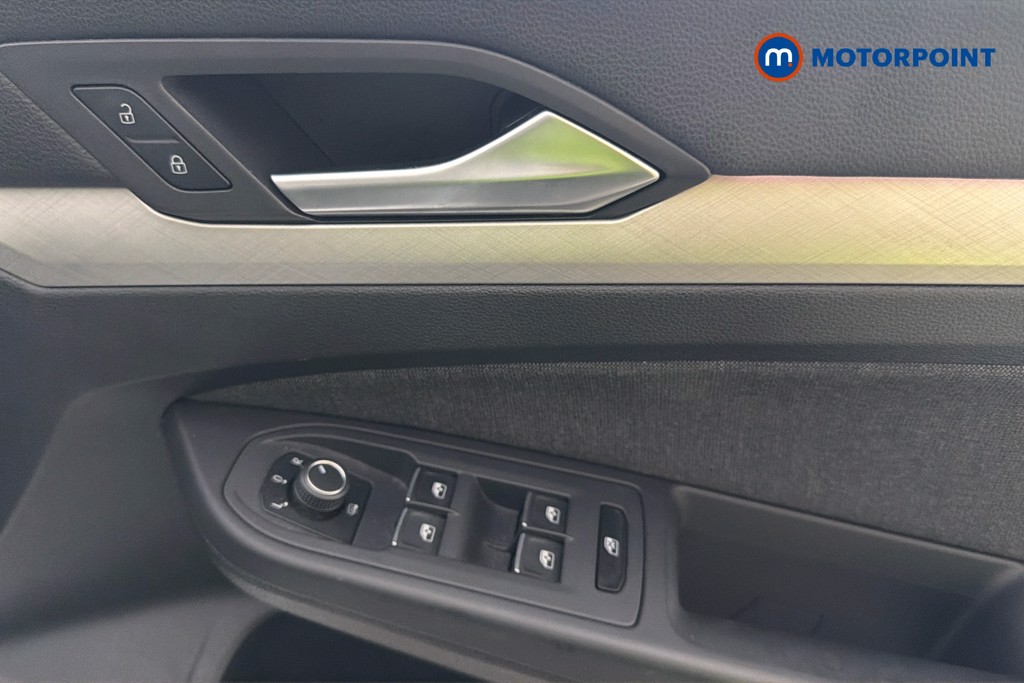 Volkswagen Golf Life Manual Petrol Hatchback - Stock Number (1664600) - 42nd supplementary image