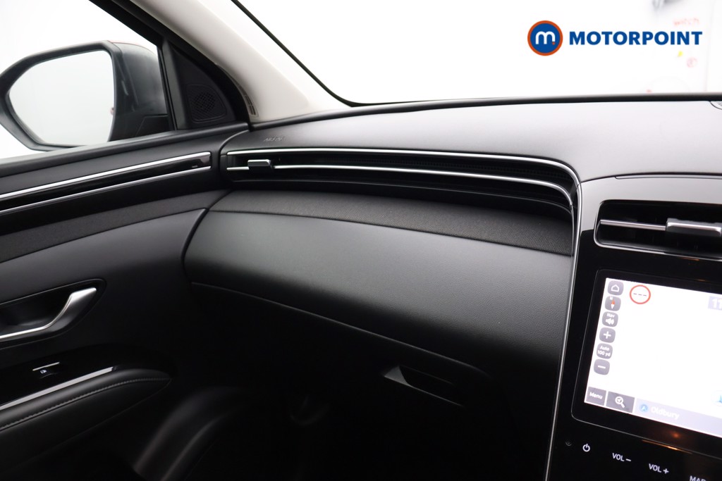 Hyundai Tucson Se Connect Manual Petrol SUV - Stock Number (1664864) - 12th supplementary image