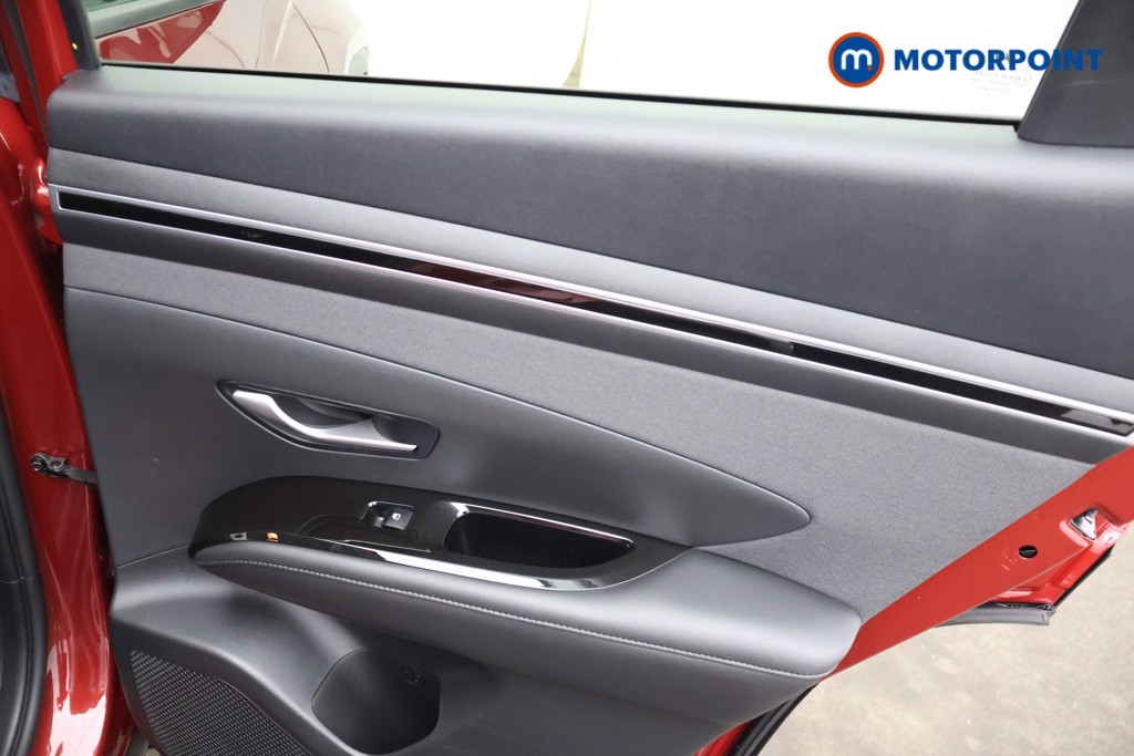 Hyundai Tucson Se Connect Manual Petrol SUV - Stock Number (1664864) - 21st supplementary image