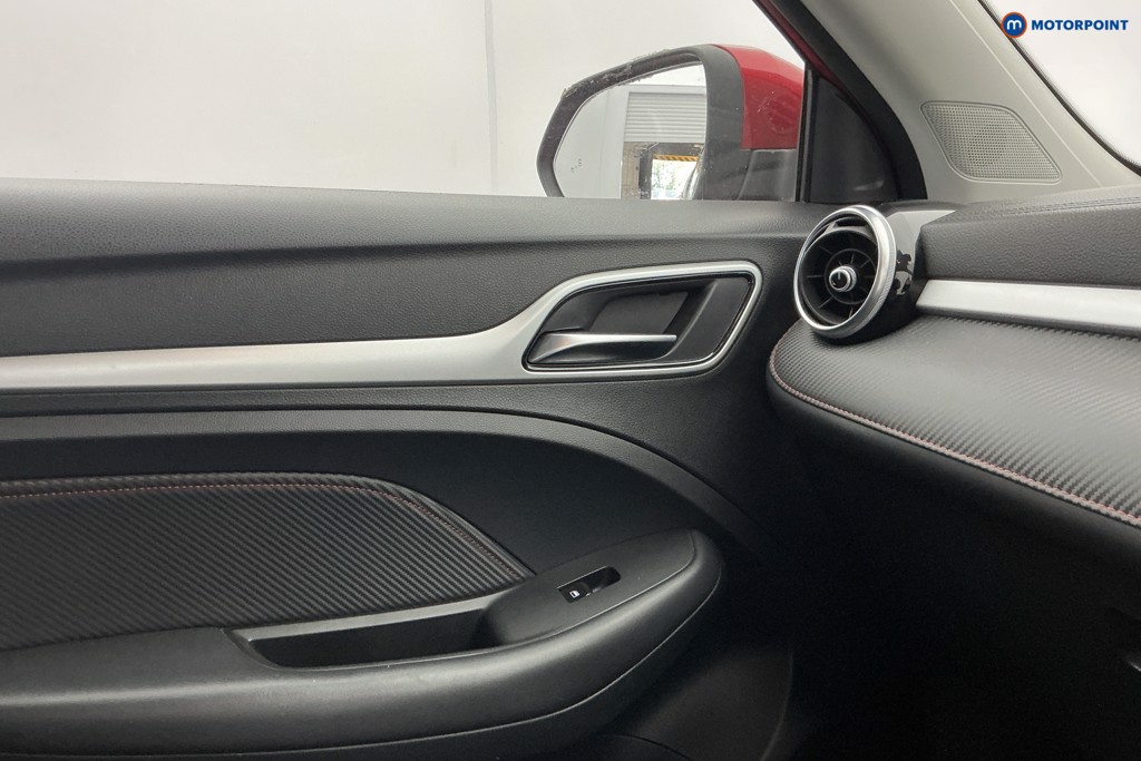 Mg Motor Uk ZS Exclusive Manual Petrol SUV - Stock Number (1665016) - 18th supplementary image