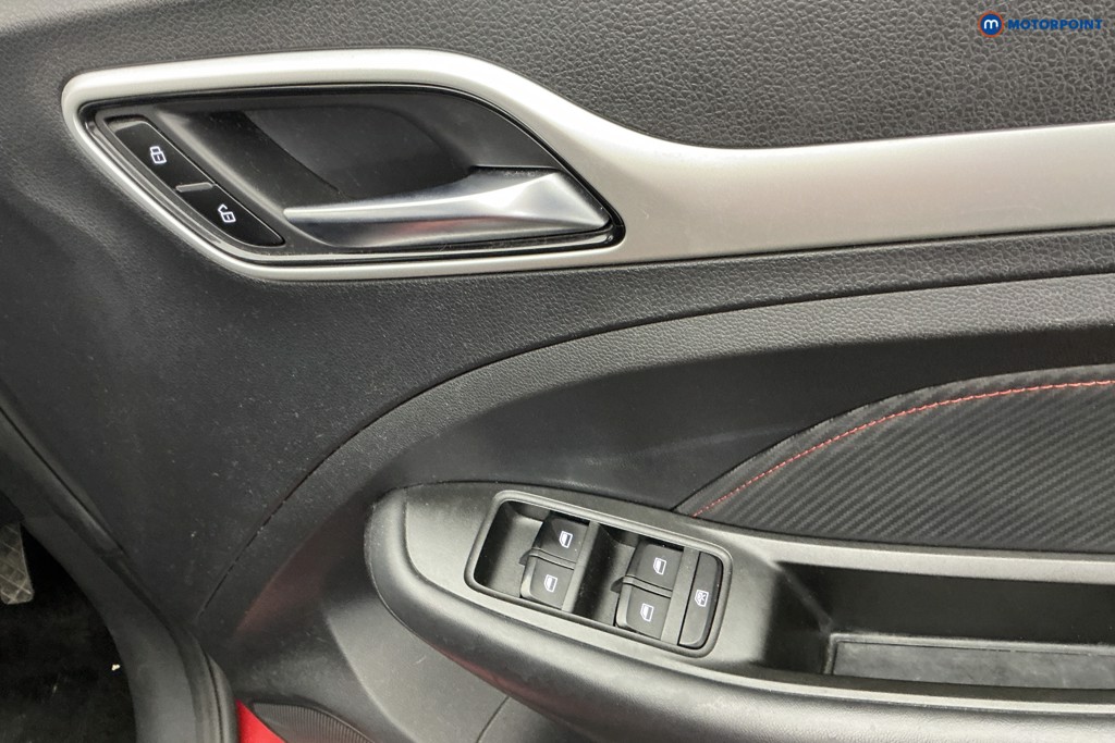 Mg Motor Uk ZS Exclusive Manual Petrol SUV - Stock Number (1665016) - 24th supplementary image