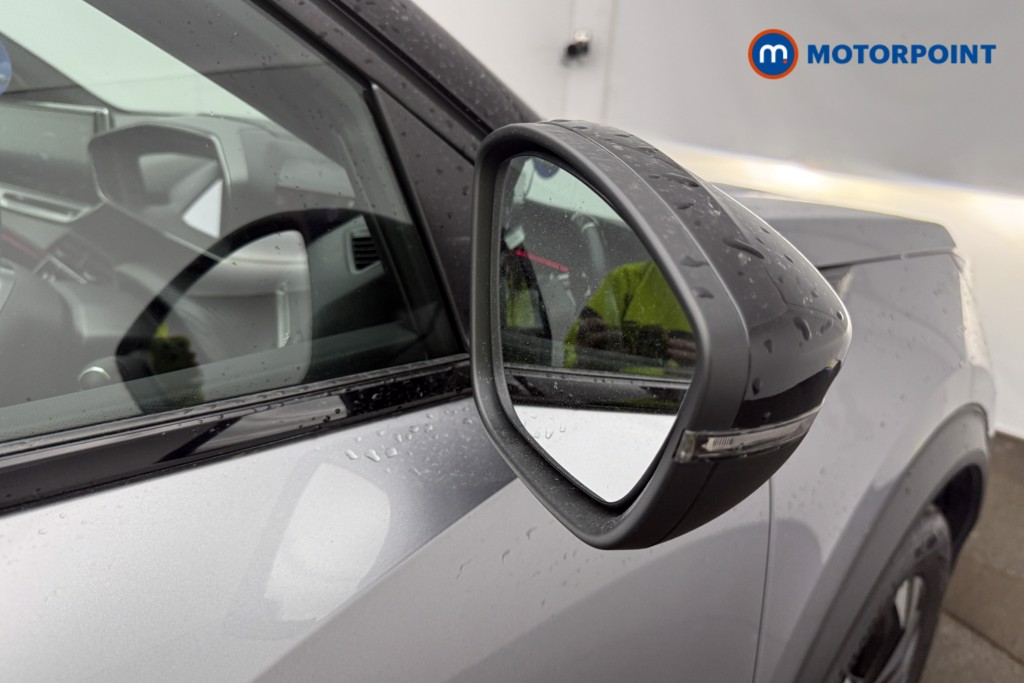 Peugeot 2008 GT Automatic Electric SUV - Stock Number (1665085) - 42nd supplementary image