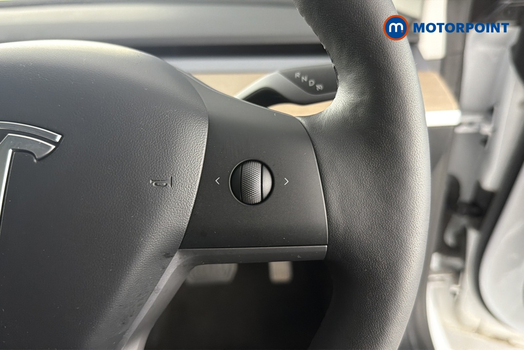 Tesla Model 3 Long Range Automatic Electric Saloon - Stock Number (1665456) - 3rd supplementary image