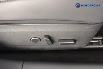 Tesla Model 3 Long Range Automatic Electric Saloon - Stock Number (1665456) - 23rd supplementary image