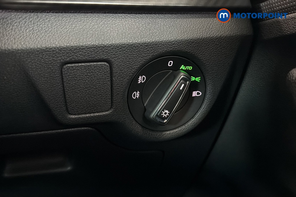 Skoda Scala Monte Carlo Automatic Petrol Hatchback - Stock Number (1665573) - 11th supplementary image