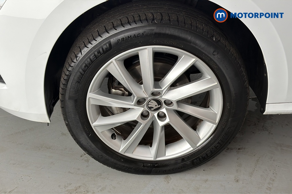 Skoda Kamiq Se Edition Manual Petrol SUV - Stock Number (1666025) - 44th supplementary image
