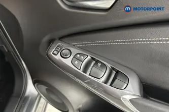 Nissan Juke N-Connecta Automatic Petrol SUV - Stock Number (1666053) - 19th supplementary image
