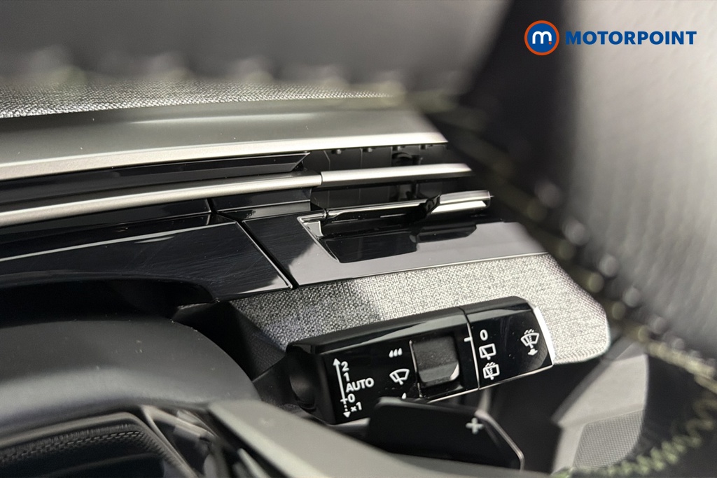 Peugeot 5008 GT Automatic Petrol SUV - Stock Number (1666315) - 6th supplementary image