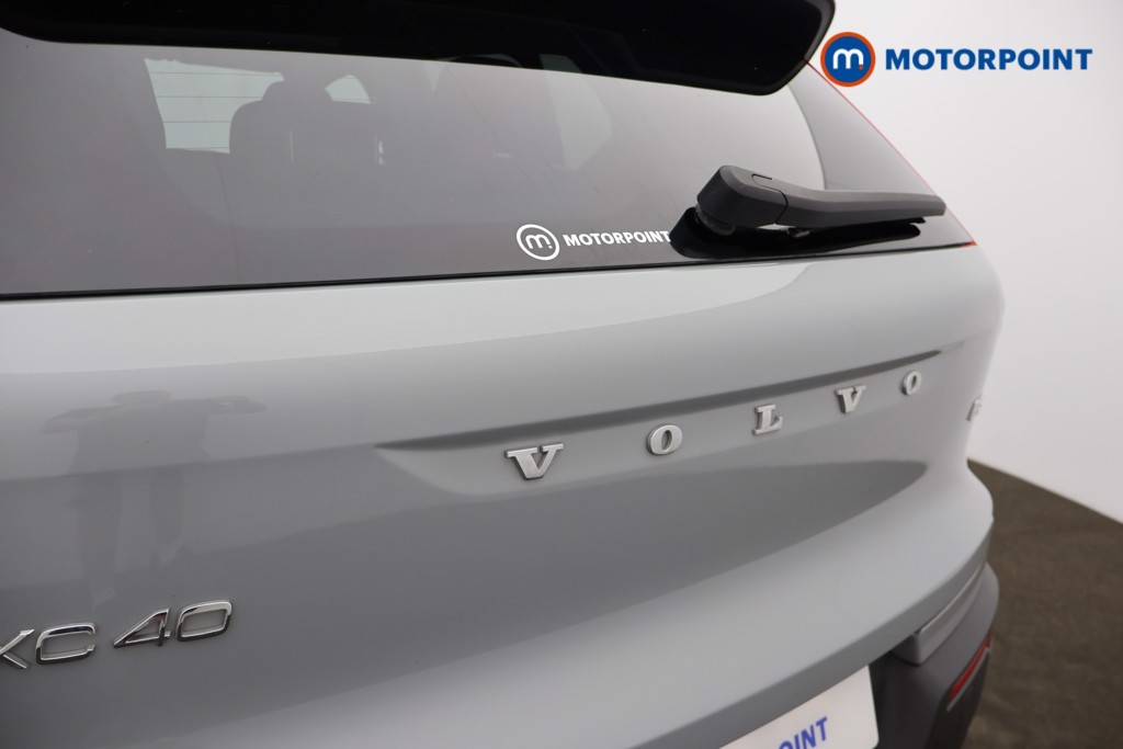 Volvo Xc40 Plus Automatic Petrol SUV - Stock Number (1666444) - 23rd supplementary image