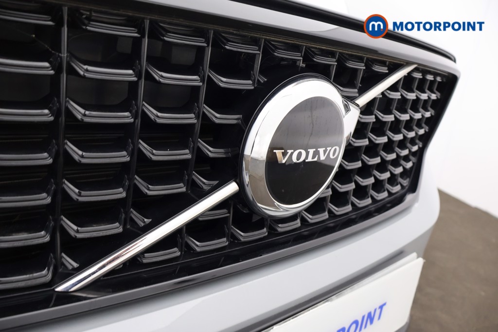 Volvo Xc40 Plus Automatic Petrol SUV - Stock Number (1666444) - 32nd supplementary image