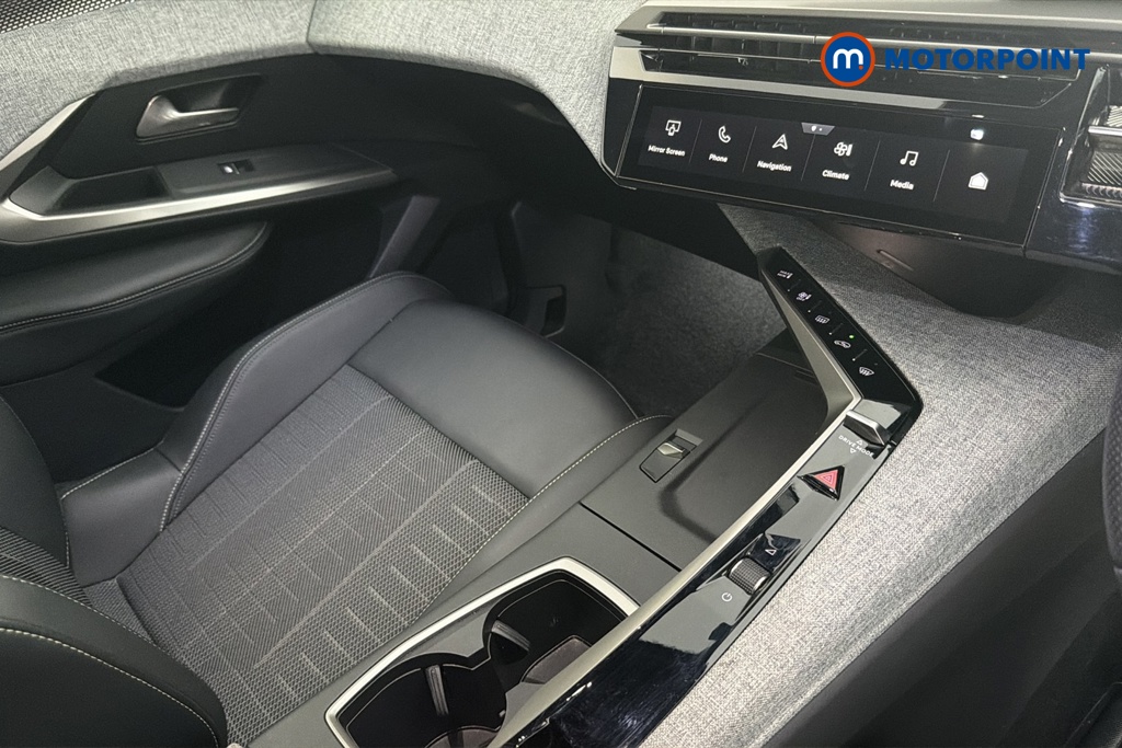 Peugeot 5008 GT Automatic Electric SUV - Stock Number (1666940) - 15th supplementary image