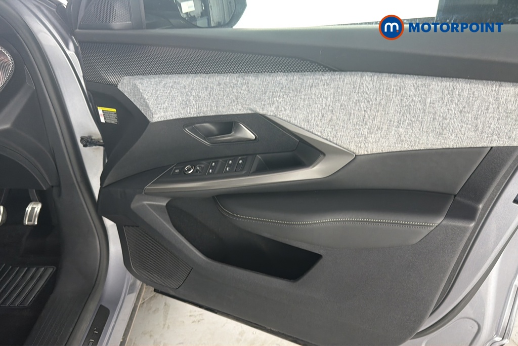 Peugeot 5008 GT Automatic Electric SUV - Stock Number (1666940) - 18th supplementary image