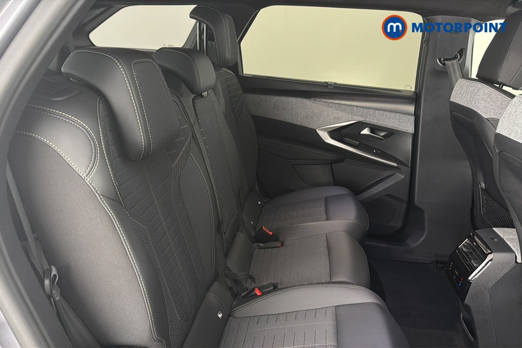Peugeot 5008 GT Automatic Electric SUV - Stock Number (1666940) - 25th supplementary image