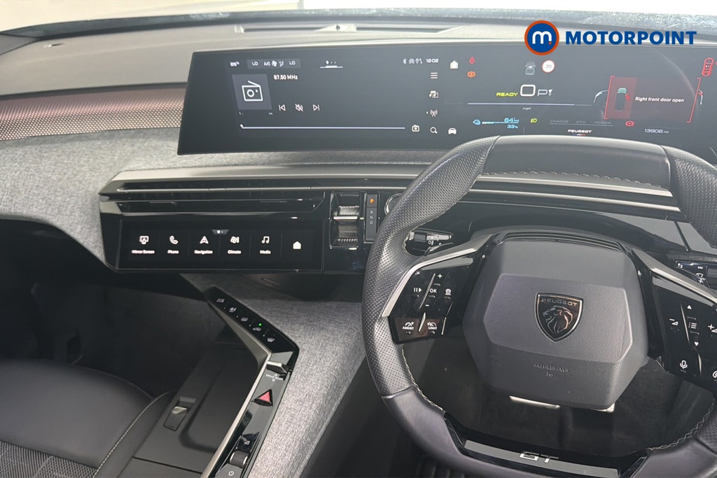 Peugeot 5008 GT Automatic Electric SUV - Stock Number (1666940) - 1st supplementary image