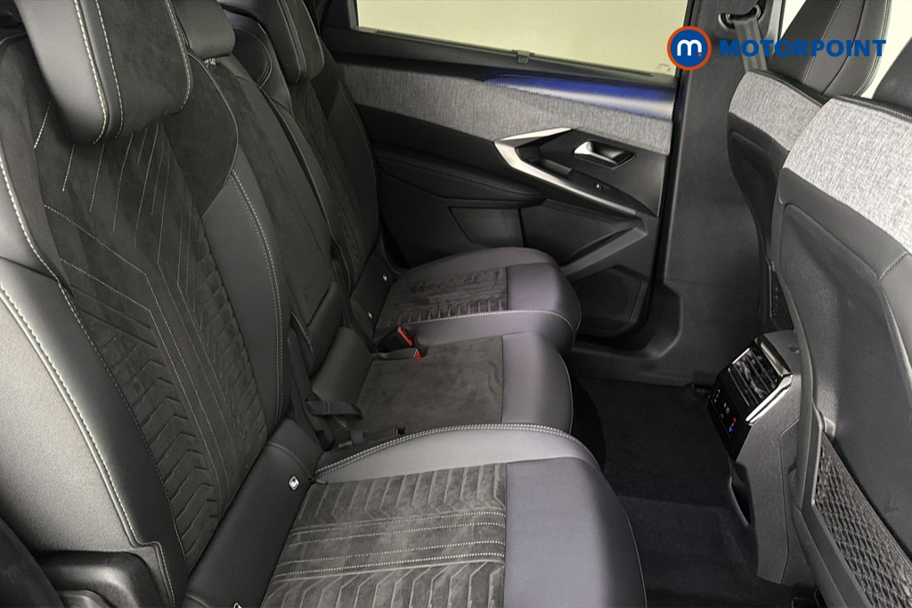 Peugeot 5008 GT Automatic Electric SUV - Stock Number (1666941) - 25th supplementary image