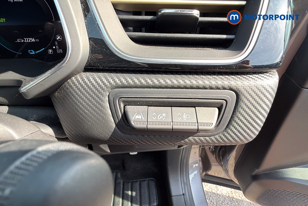 Renault Captur Engineered Automatic Petrol-Electric Hybrid SUV - Stock Number (1667023) - 3rd supplementary image