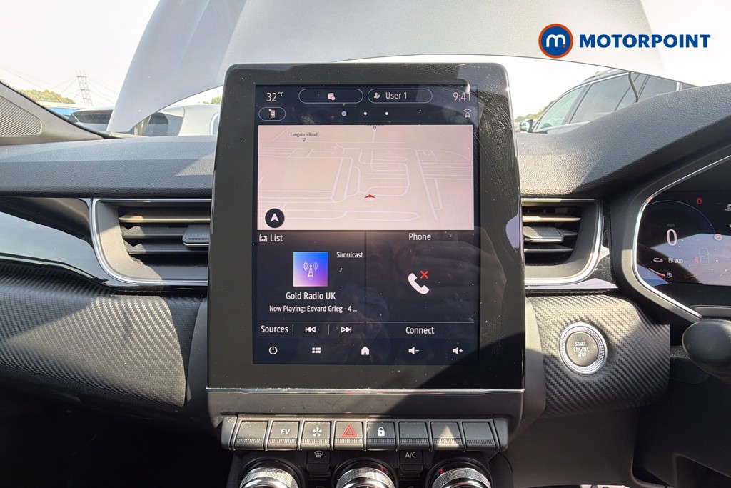 Renault Captur Engineered Automatic Petrol-Electric Hybrid SUV - Stock Number (1667023) - 4th supplementary image