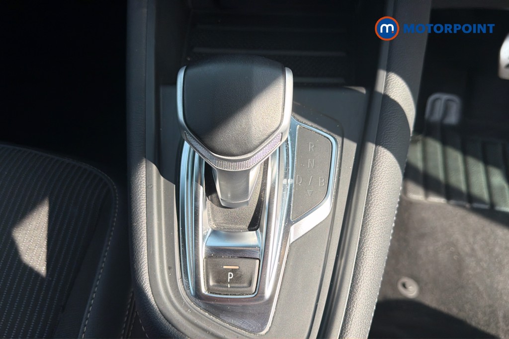 Renault Captur Engineered Automatic Petrol-Electric Hybrid SUV - Stock Number (1667023) - 7th supplementary image