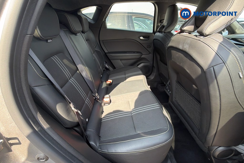Renault Captur Engineered Automatic Petrol-Electric Hybrid SUV - Stock Number (1667023) - 10th supplementary image