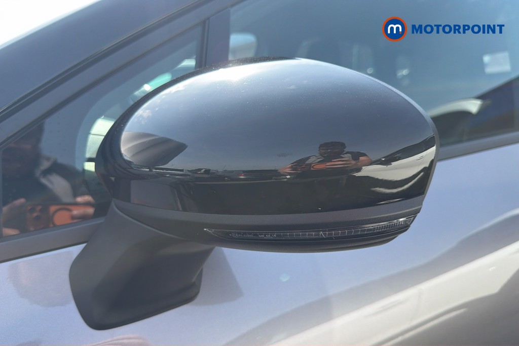 Renault Captur Engineered Automatic Petrol-Electric Hybrid SUV - Stock Number (1667023) - 40th supplementary image
