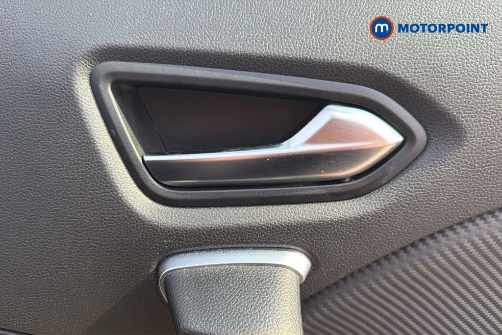 Renault Captur Engineered Automatic Petrol-Electric Hybrid SUV - Stock Number (1667023) - 42nd supplementary image