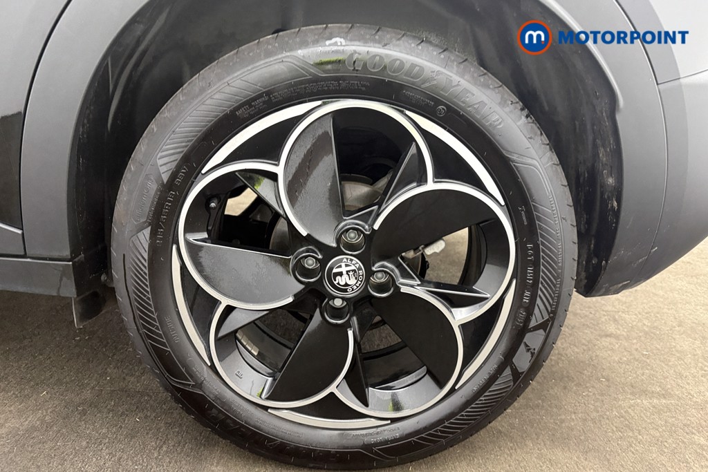Alfa Romeo Junior 1.2 Turbo Ibrida 5Dr Auto Automatic Petrol SUV - Stock Number (1667351) - 7th supplementary image