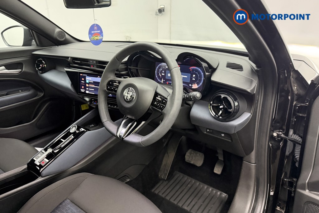 Alfa Romeo Junior 1.2 Turbo Ibrida 5Dr Auto Automatic Petrol SUV - Stock Number (1667351) - 20th supplementary image