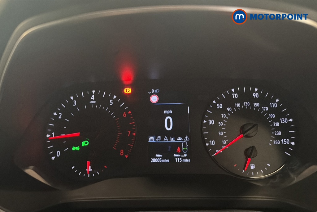 Renault Captur Iconic Manual Petrol SUV - Stock Number (1667744) - 7th supplementary image