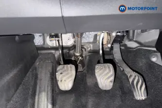 Renault Captur Iconic Manual Petrol SUV - Stock Number (1667744) - 24th supplementary image
