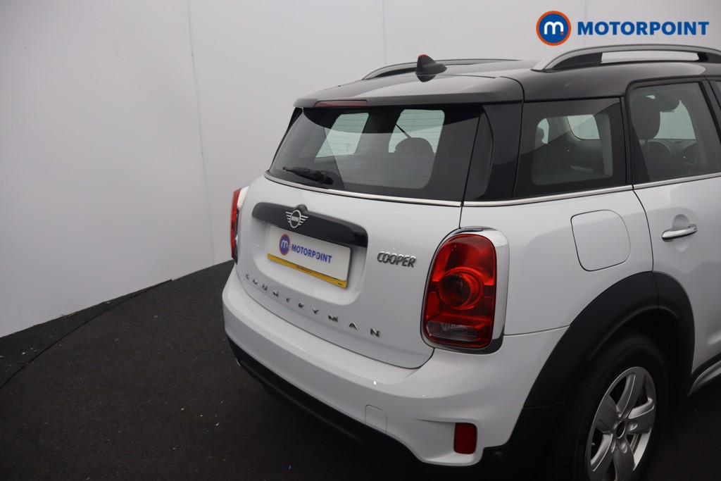 Mini Countryman Cooper Classic Automatic Petrol SUV - Stock Number (1667776) - 2nd supplementary image