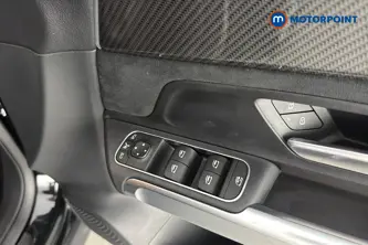 Mercedes-Benz GLB Amg Line Automatic Diesel SUV - Stock Number (1667844) - 19th supplementary image