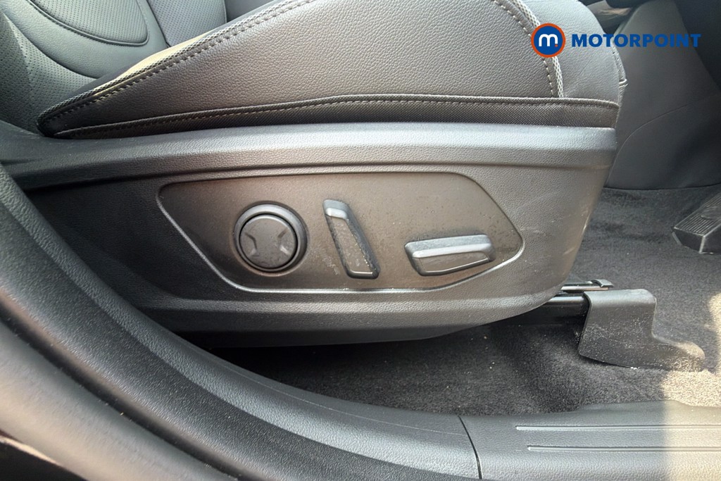 Hyundai Tucson Ultimate Automatic Petrol Plug-In Hybrid SUV - Stock Number (1667982) - 21st supplementary image