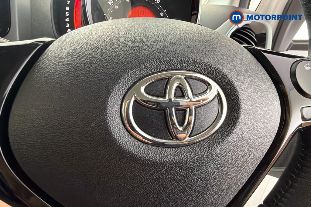 Toyota Aygo X-Play Automatic Petrol Hatchback - Stock Number (1668045) - 5th supplementary image