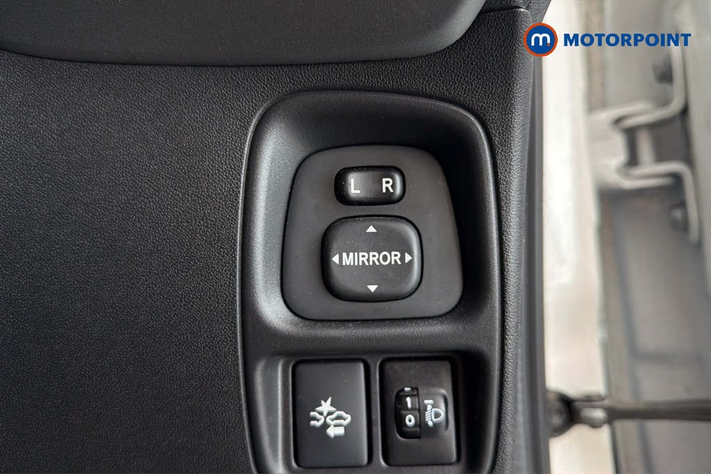 Toyota Aygo X-Play Automatic Petrol Hatchback - Stock Number (1668045) - 18th supplementary image