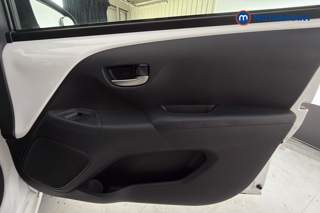 Toyota Aygo X-Play Automatic Petrol Hatchback - Stock Number (1668045) - 19th supplementary image