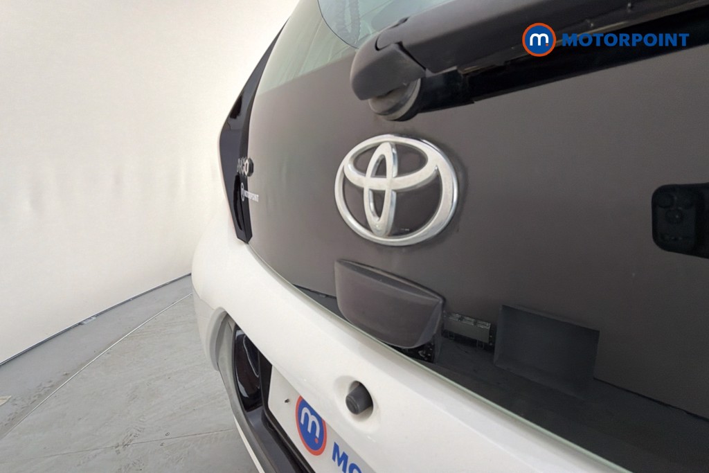 Toyota Aygo X-Play Automatic Petrol Hatchback - Stock Number (1668045) - 37th supplementary image
