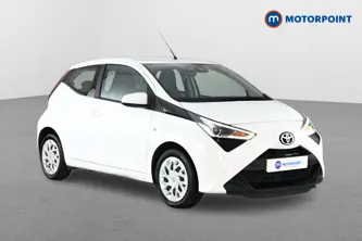 Toyota Aygo X-Play Automatic Petrol Hatchback - Stock Number (1668045) - Passenger side front corner